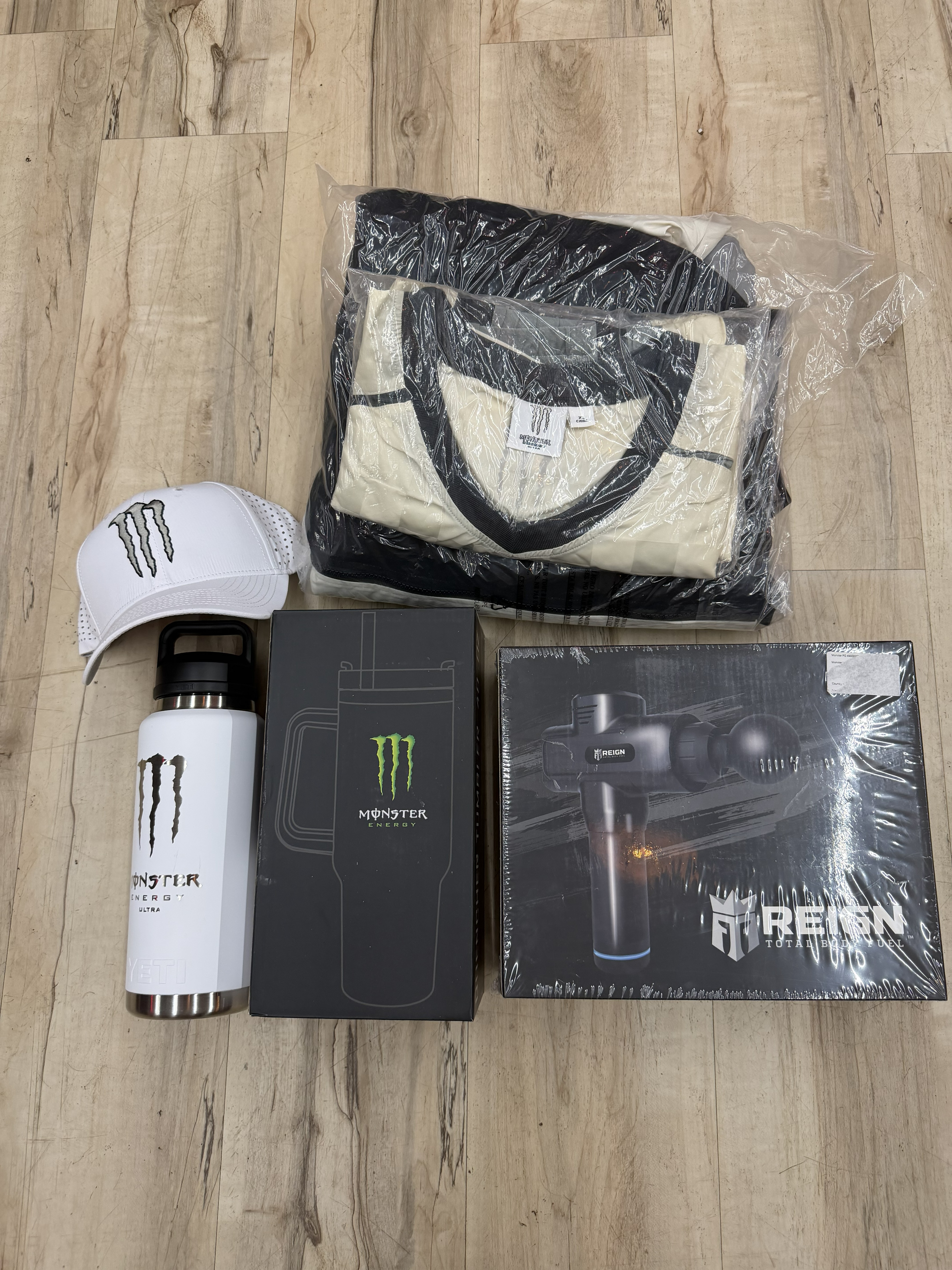 Monster Energy Prize Bundle